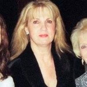 Meet your Posher, Claire